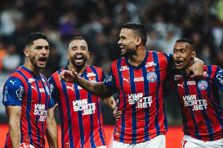 Bahia segura a pressão e vence o Corinthians fora de casa
