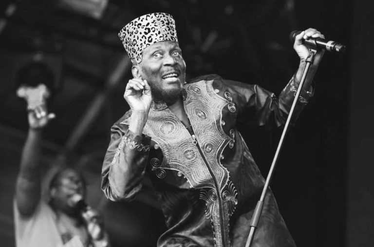 Morre Jimmy Cliff aos 81 anos: lenda do reggae deixa legado mundial