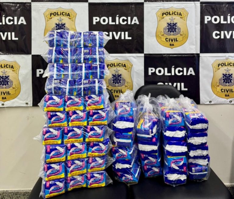 Deam de Feira de Santana arrecada itens de higiene para mulheres vítimas de violência