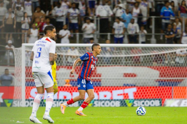 Bahia perde por 3 a 2 para o Fortaleza e vê chance de voltar ao G5 escapar