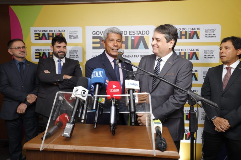 Ponte Salvador-Itaparica: Jerônimo anuncia novo secretário