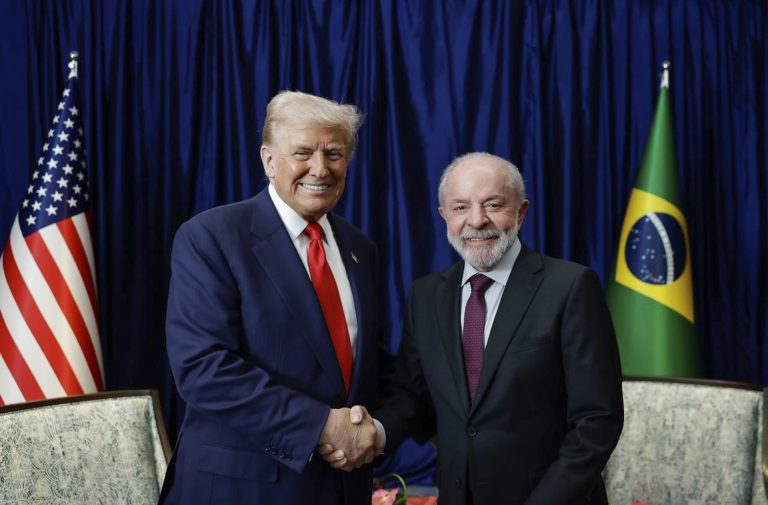Lula cobra de Trump rapidez para retirar tarifas que ainda afetam exportações brasileiras