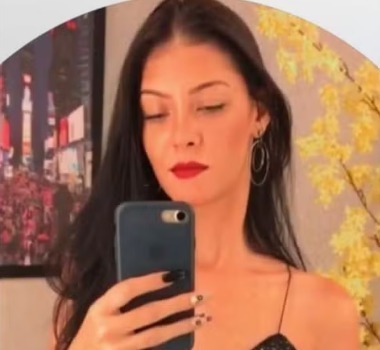 Mulher é presa após invadir apartamento e matar jovem a facadas por ciúmes