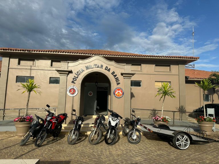 Operação contra “graus de moto” apreende veículos e simulacros de arma