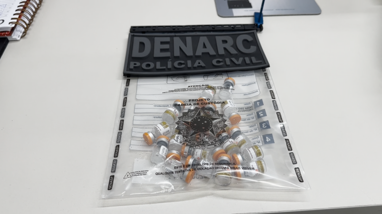 Irmãos são presos em Feira por vender tirzepatida contrabandeada do Paraguai