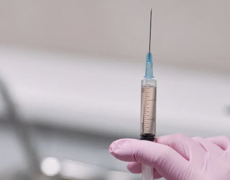 Duas pessoas são atacadas com seringas no Campo Grande