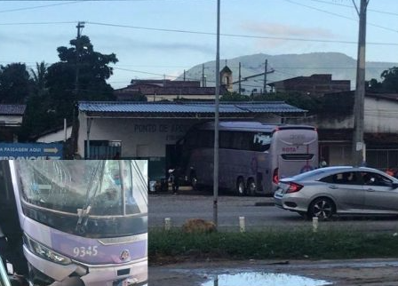 Ônibus invade rodoviária de Itambé e deixa duas mulheres mortas