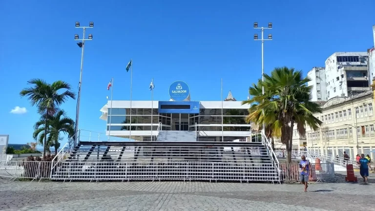 Salvador terá quatro dias seguidos de folga no feriado de Tiradentes