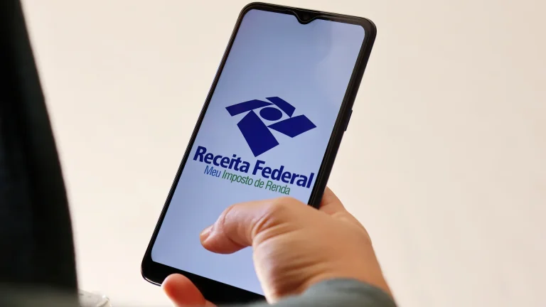 Receita Federal quer acabar com envio manual do Imposto de Renda nos próximos anos