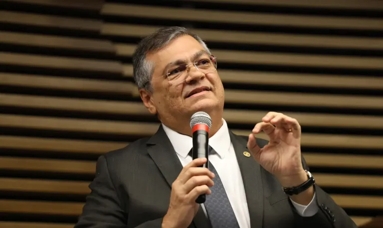 Ministro impõe punição para casos de irregularidades em emendas Pix