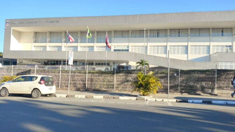Justiça mantém preso educador físico investigado por importunação sexual em academia de condomínio