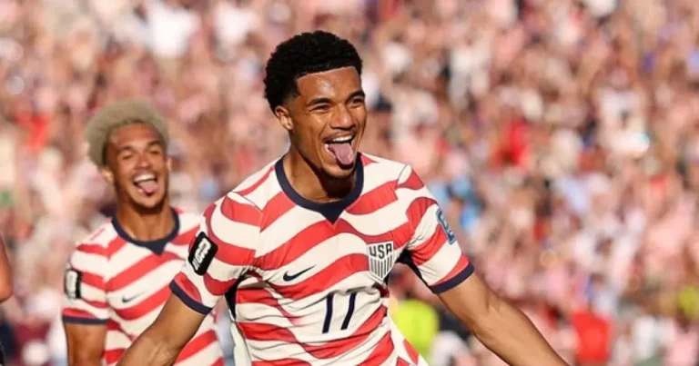 Estados Unidos vencem a Bósnia e avançam para duelo com a Bélgica nas oitavas