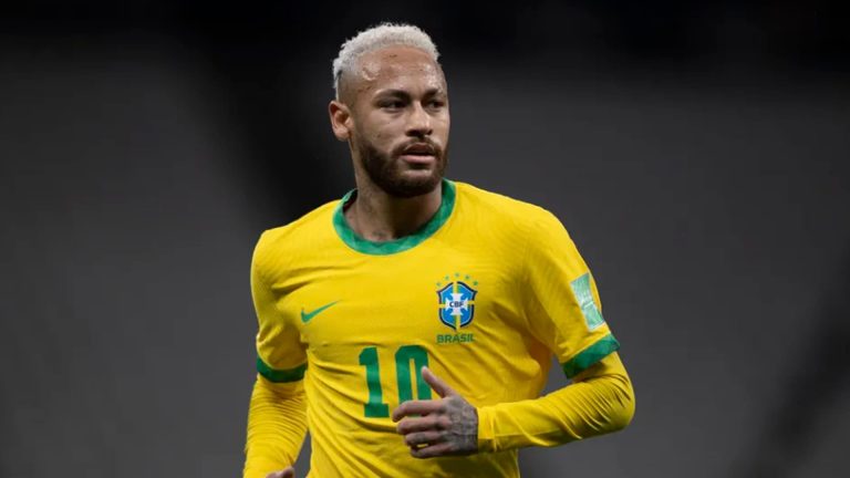 CBF estuda homenagem a Neymar com jogo de despedida da Seleção Brasileira