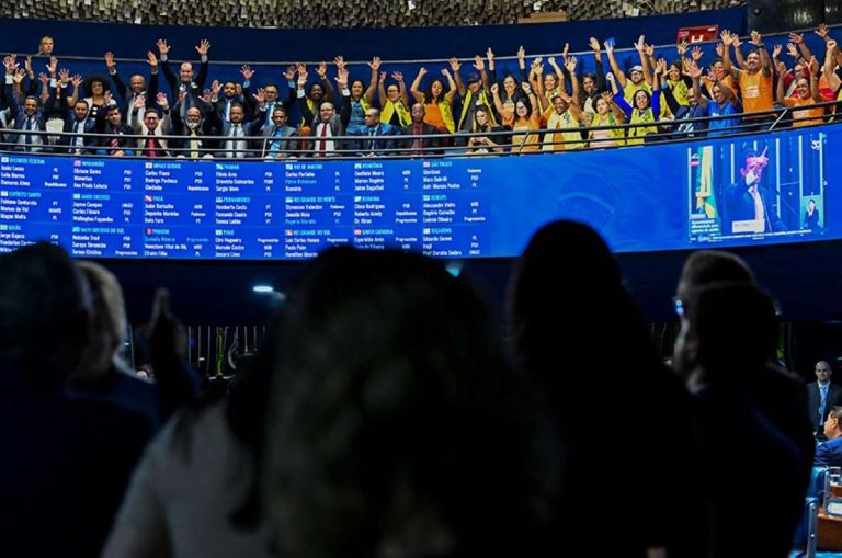Senado aprova aposentadoria especial para agentes comunitários de saúde e de combate às endemias
