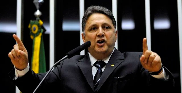 Republicanos oficializa Anthony Garotinho como candidato ao Governo do Rio