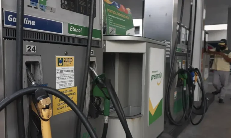 Governo aprova aumento da mistura de etanol na gasolina para 32%