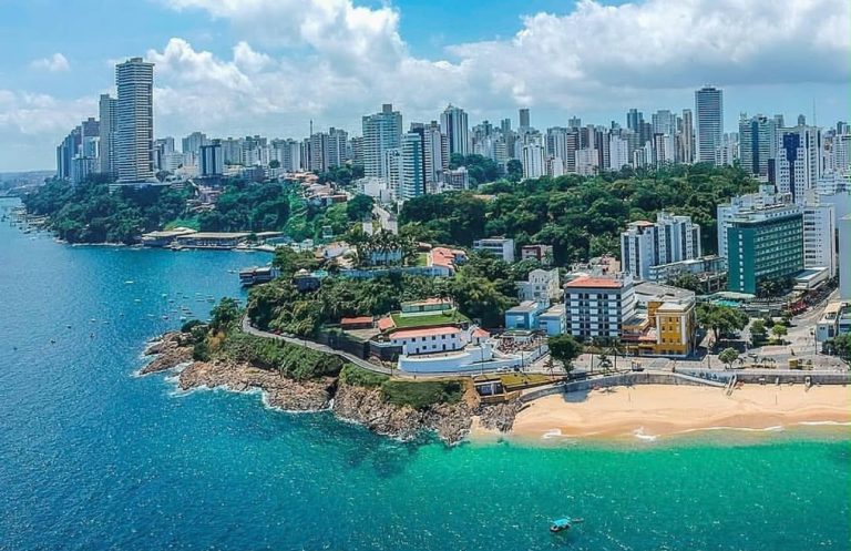 Salvador tem 14 praias impróprias para banho neste fim de semana