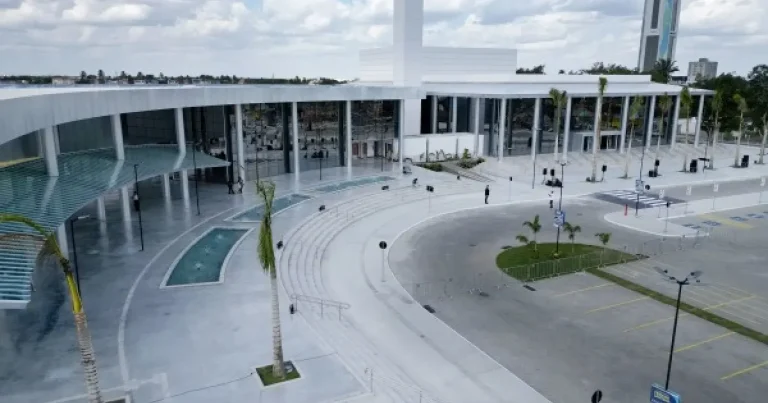 Governo da Bahia abre licitação para gestão do Centro de Convenções de Feira de Santana