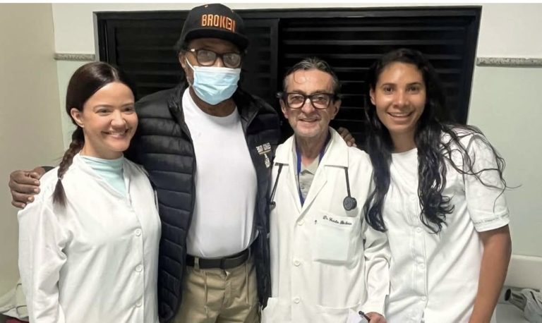 Após internação, Edson Gomes recebe alta e deve voltar aos palcos neste domingo