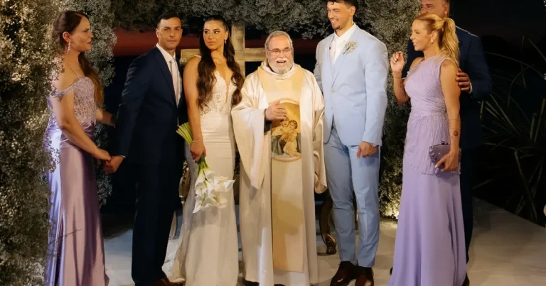 Filho de Xanddy e Carla Perez se casa em cerimônia íntima na Bahia