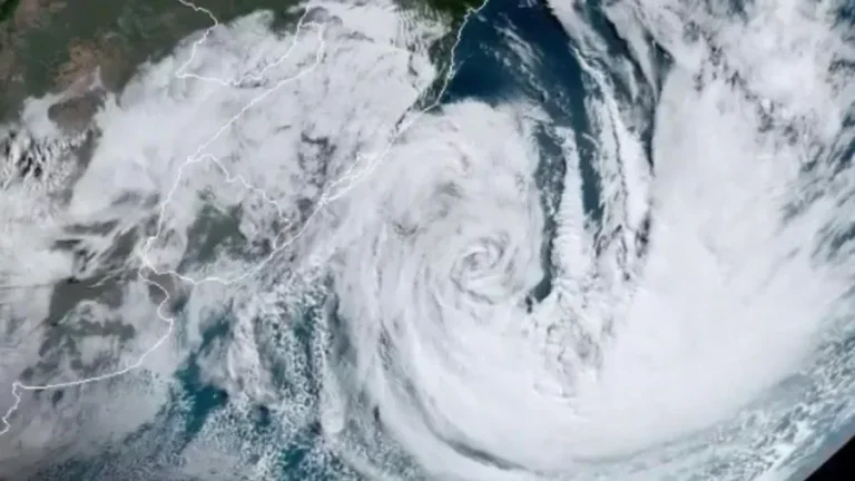 Ciclone-bomba deve provocar temporais, ventos intensos e queda brusca de temperatura no Brasil