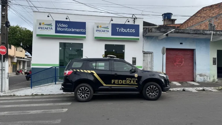 Polícia Federal investiga fraudes em autorizações de táxi na Prefeitura de Ipecaetá