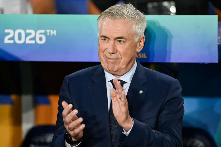 Carlo Ancelotti está entre os 15 técnicos mais bem pagos do mundo