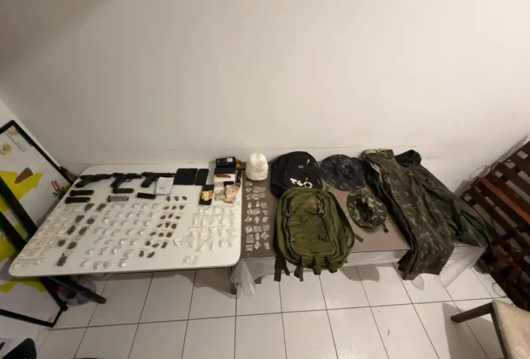 Três suspeitos de facção são baleados em confronto com a polícia na Bahia