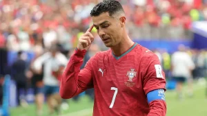 Cristiano Ronaldo ignora apelo de Jorge Jesus e mantém decisão de deixar seleção