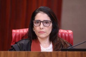 Estela Aranha: veja os vínculos da ministra do TSE com Lula e o PT
