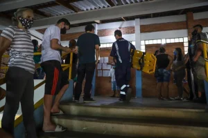 Tragédia nas urnas: eleitor de 68 anos morre durante votação em Pernambuco