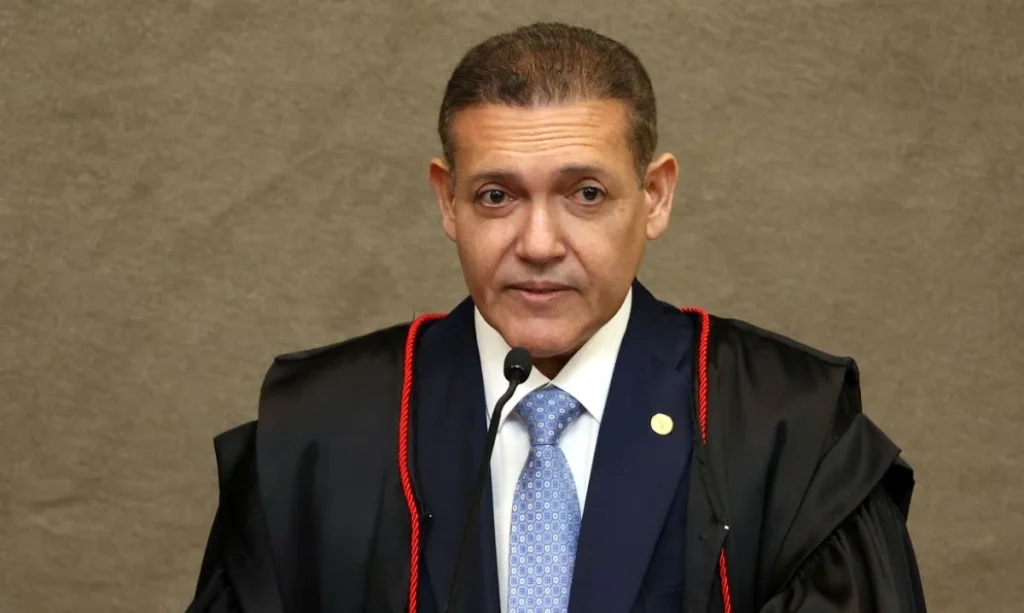Presidente do TSE faz pronunciamento na TV e no rádio neste sábado (3)