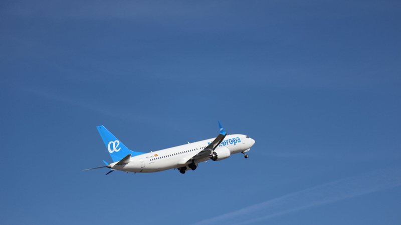 Avião da Air Europa muda rota durante voo para a Europa e pousa em Salvador