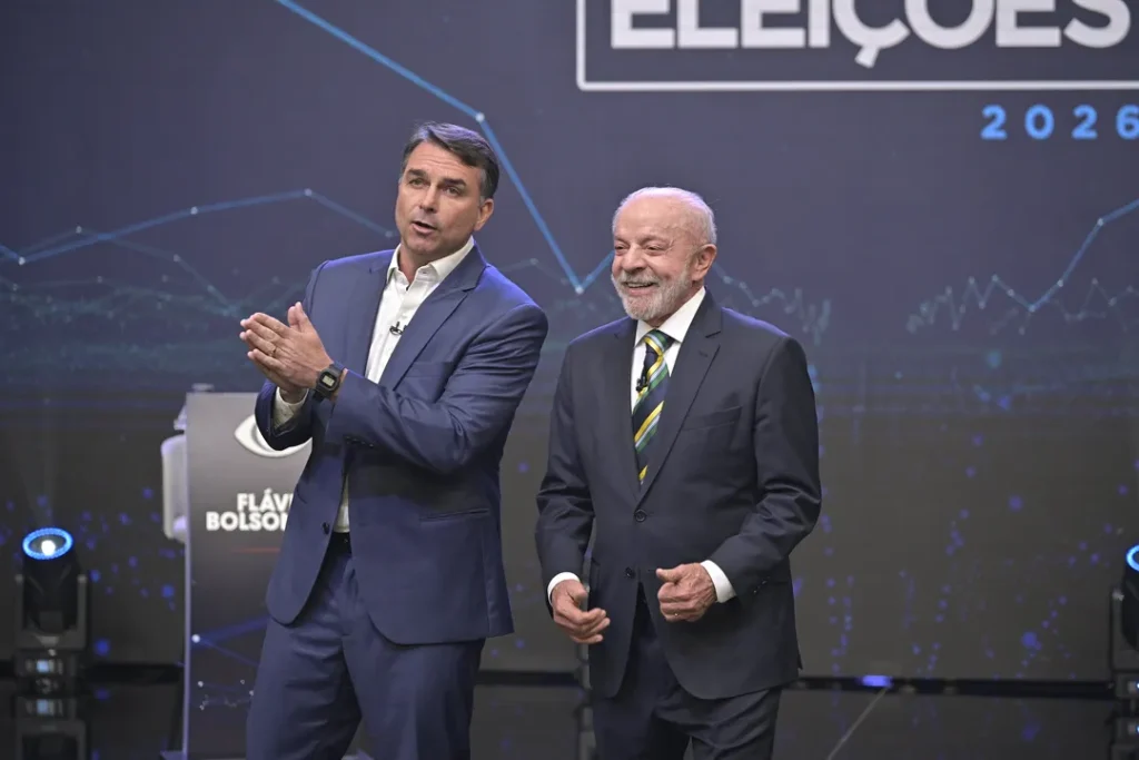 AtlasIntel: Flávio Bolsonaro lidera votos válidos com 51,1% contra 48,9% de Lula