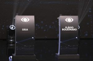 Lula e Flávio Bolsonaro fazem primeiro debate do segundo turno neste domingo